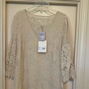 NWT Johnny Was Ivory Burnout and Lace Tunic - Large